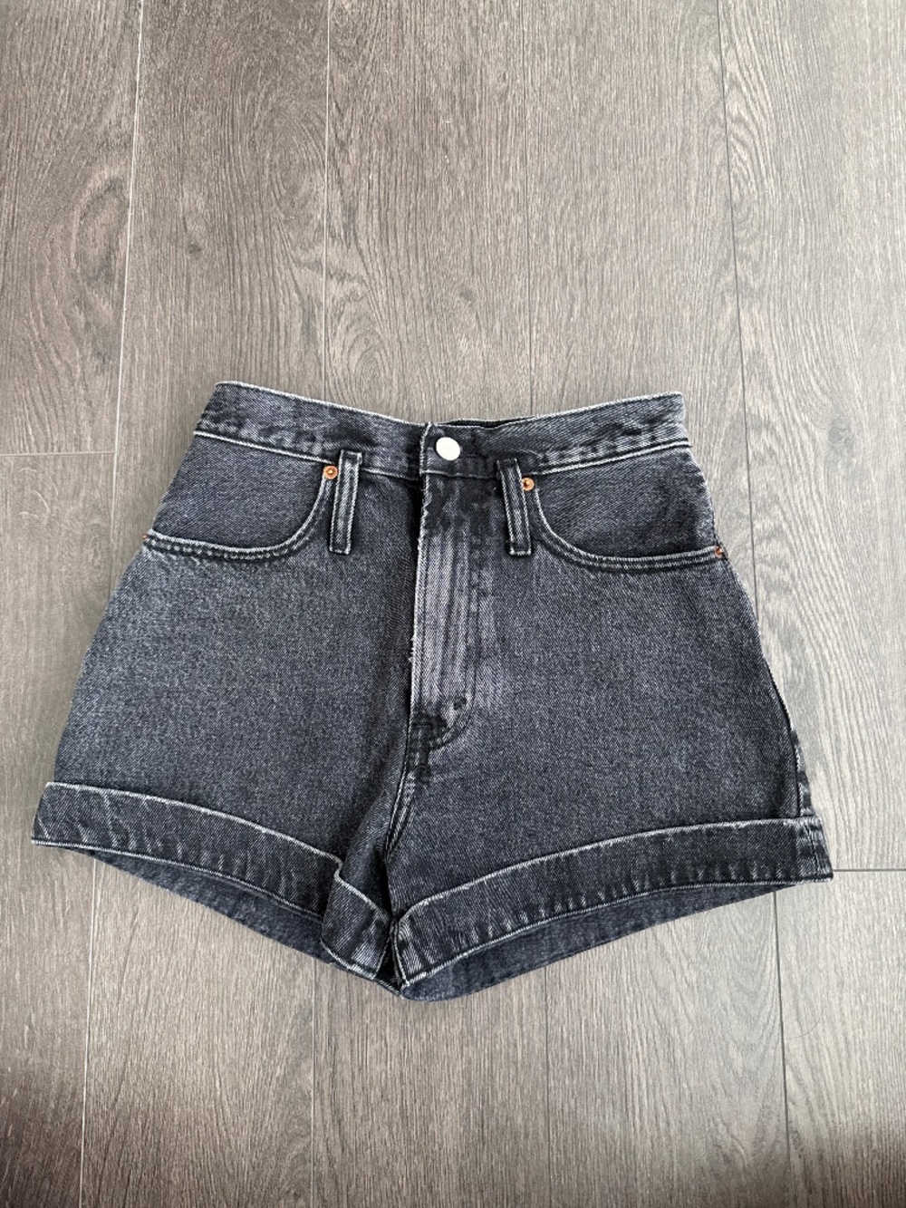 Abercrombie black denim shorts size 25/0